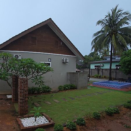 Casa Tiga Homestay Besut Kampung Kuala Besut Kültér fotó