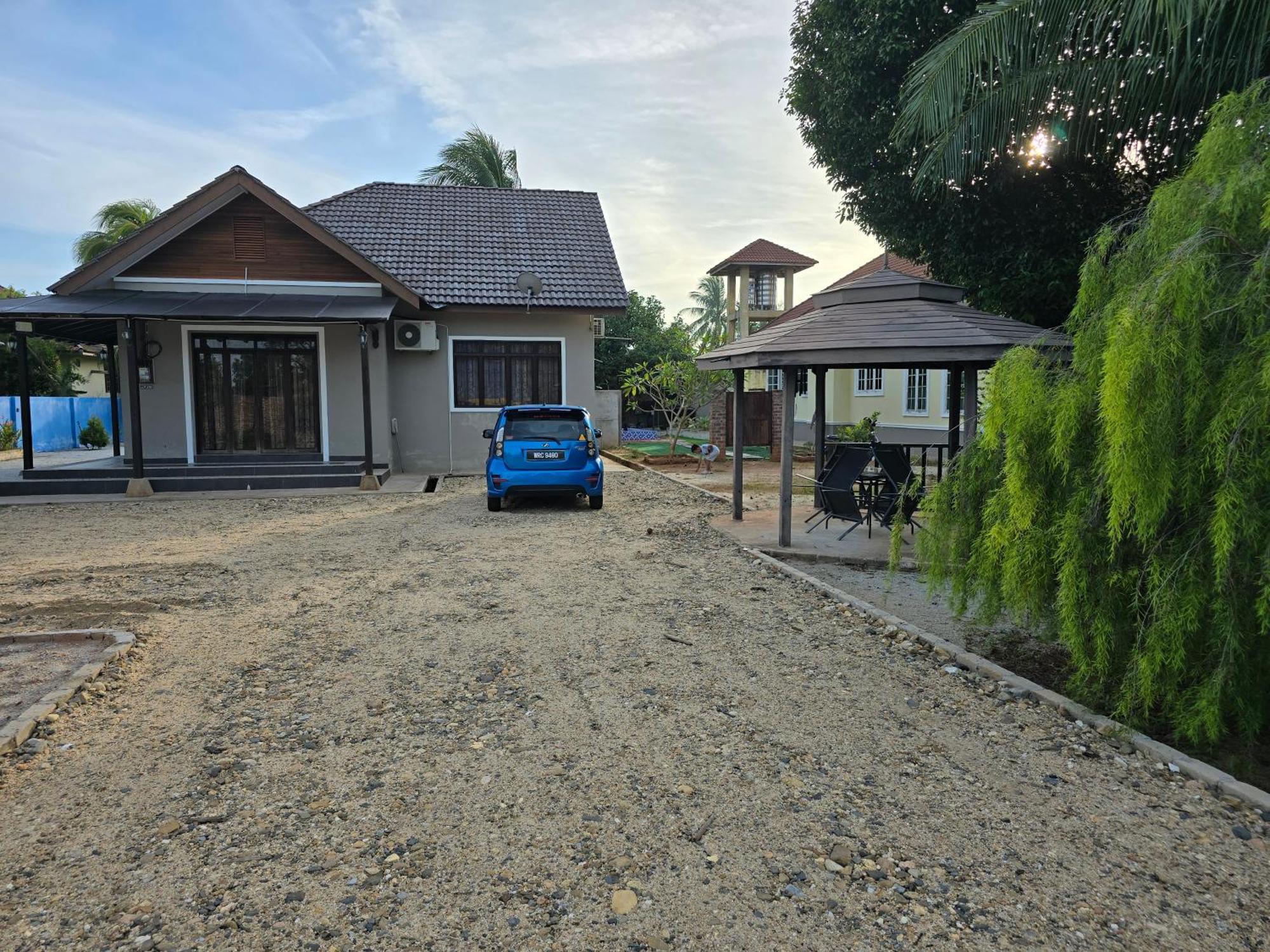 Casa Tiga Homestay Besut Kampung Kuala Besut Kültér fotó