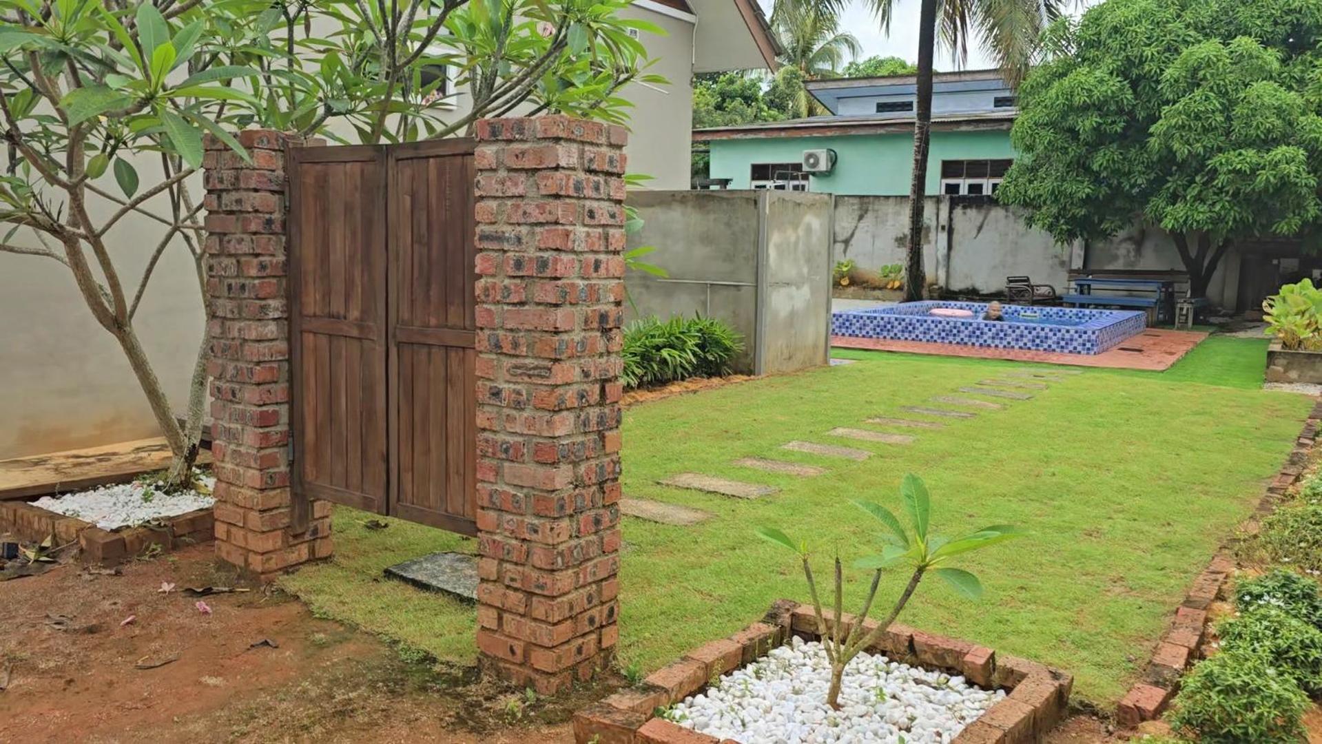 Casa Tiga Homestay Besut Kampung Kuala Besut Kültér fotó